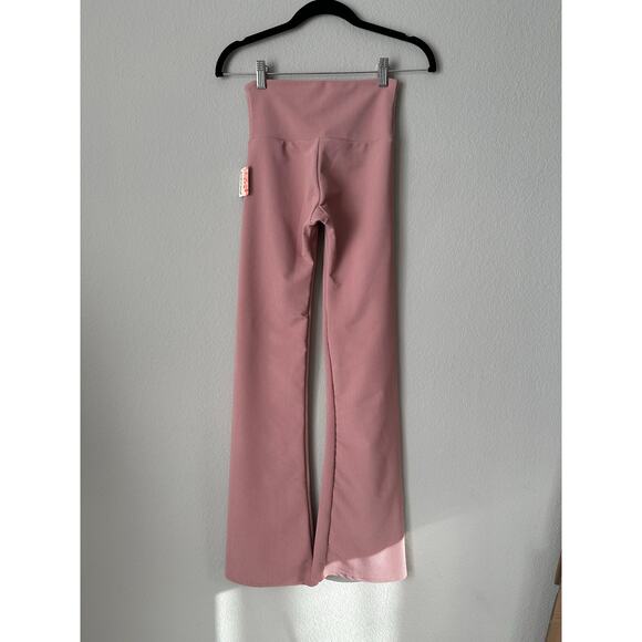 Free People Movement x Onzie Ribbed Slim Flare Leg Dance Leggings Pink Size XS - Picture 3 of 9